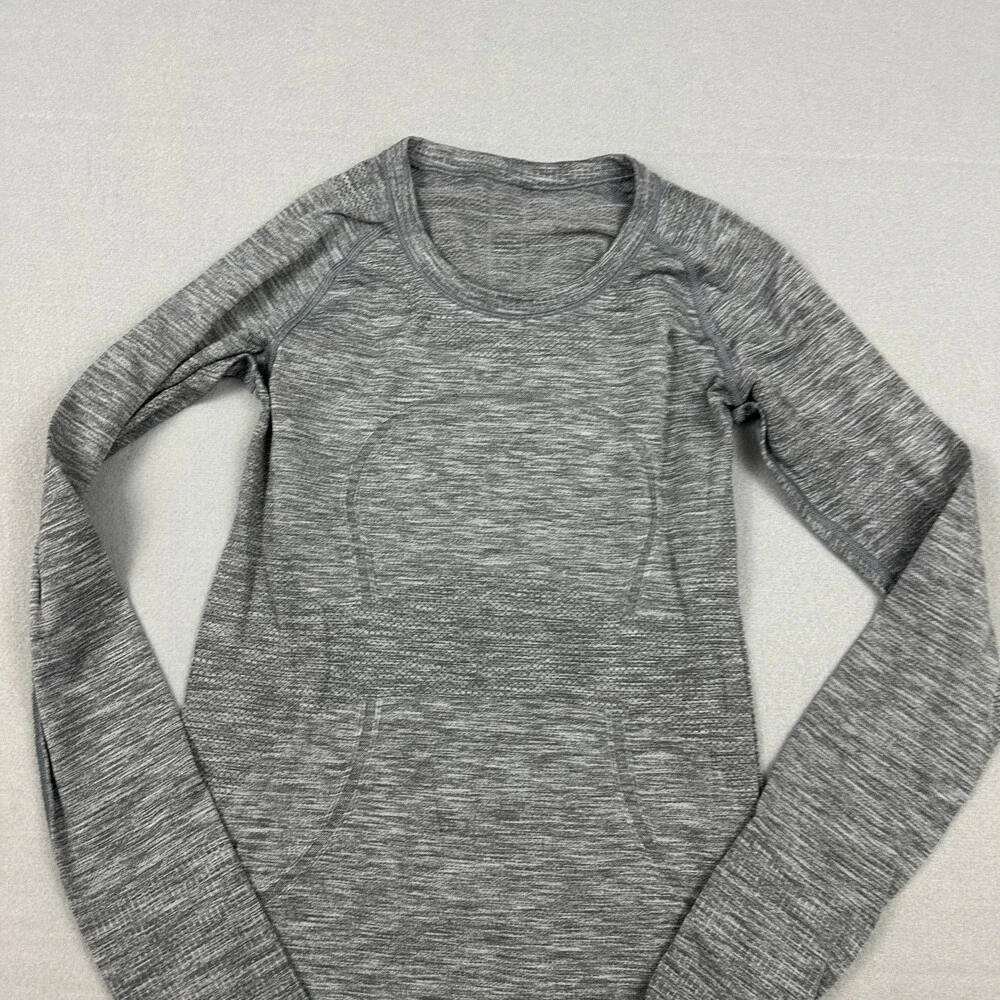 Lululemon shirt size